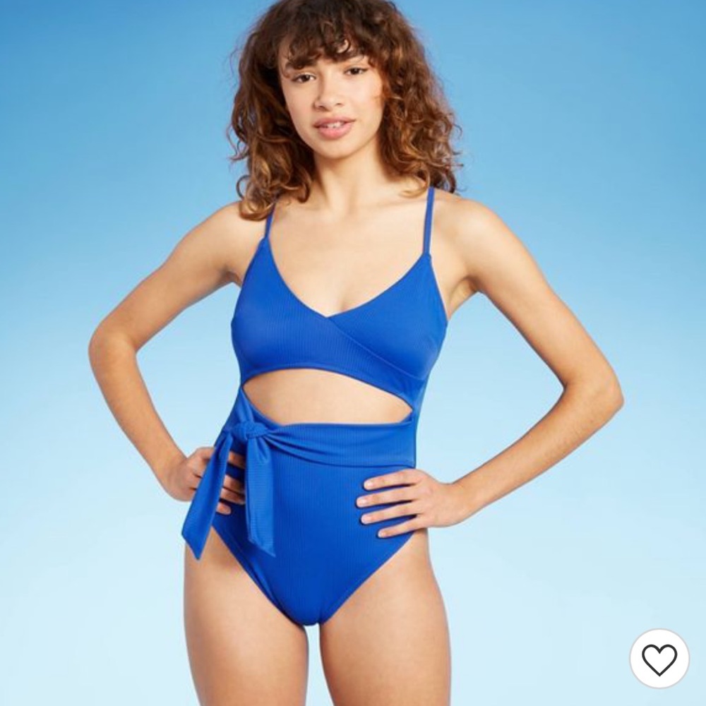 One piece swimsuit